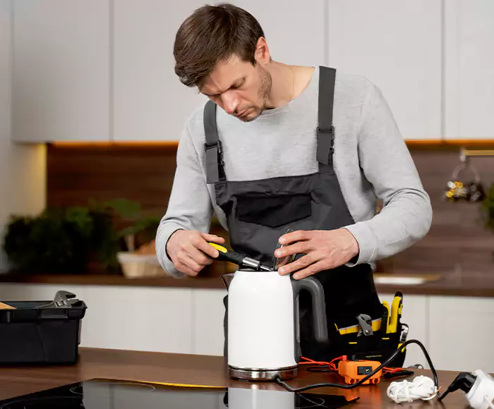 Skilled Blender Technicians: Your Small Appliance Repair Experts for Jamaica Plain, MA